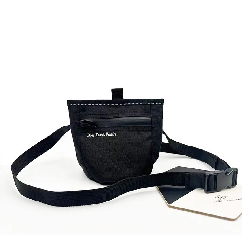 DOG TREAT BAG WITH WAIST STRAP